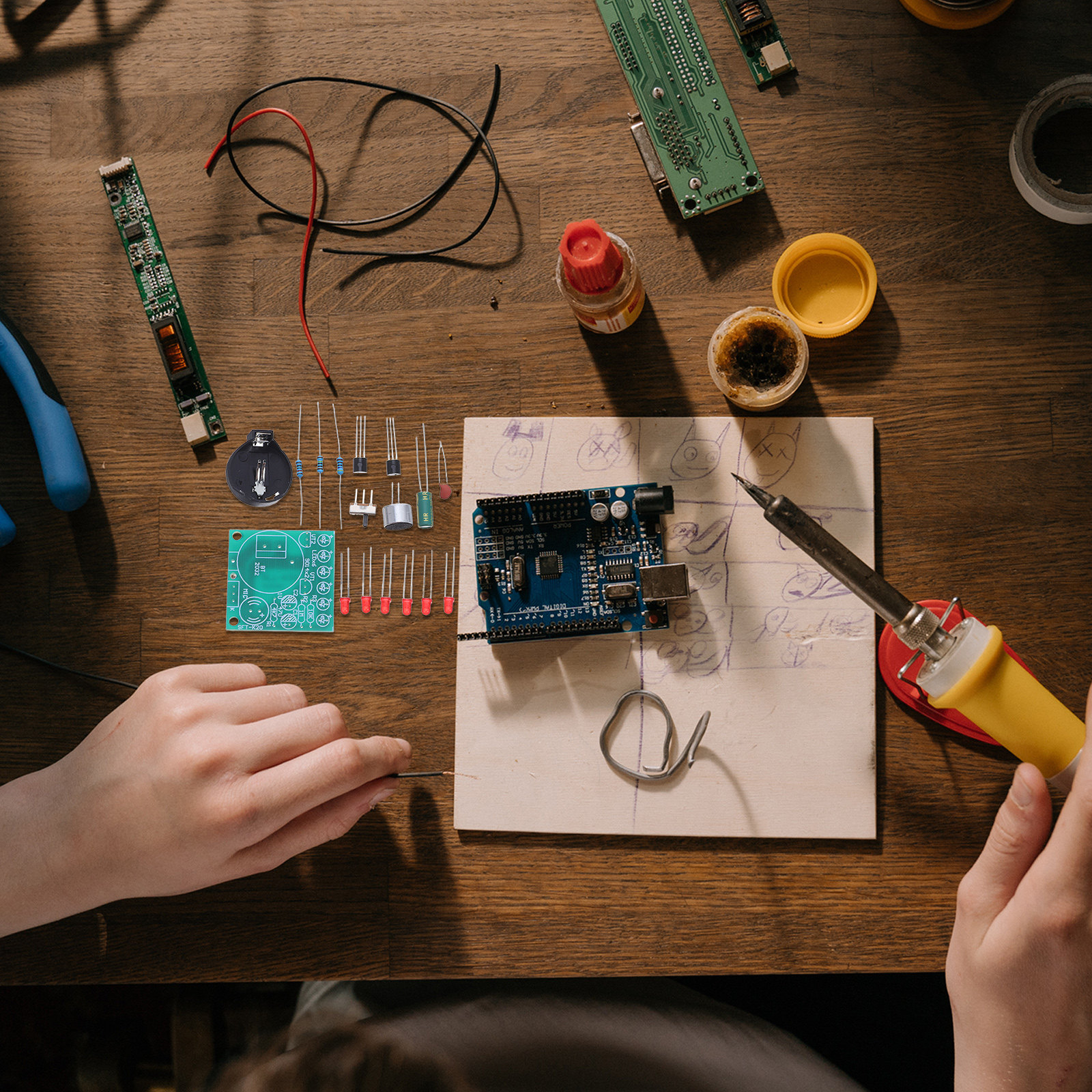 Voice-Controlled LED Metronome - огляд і ціна Diy Electronics Projects For Adults